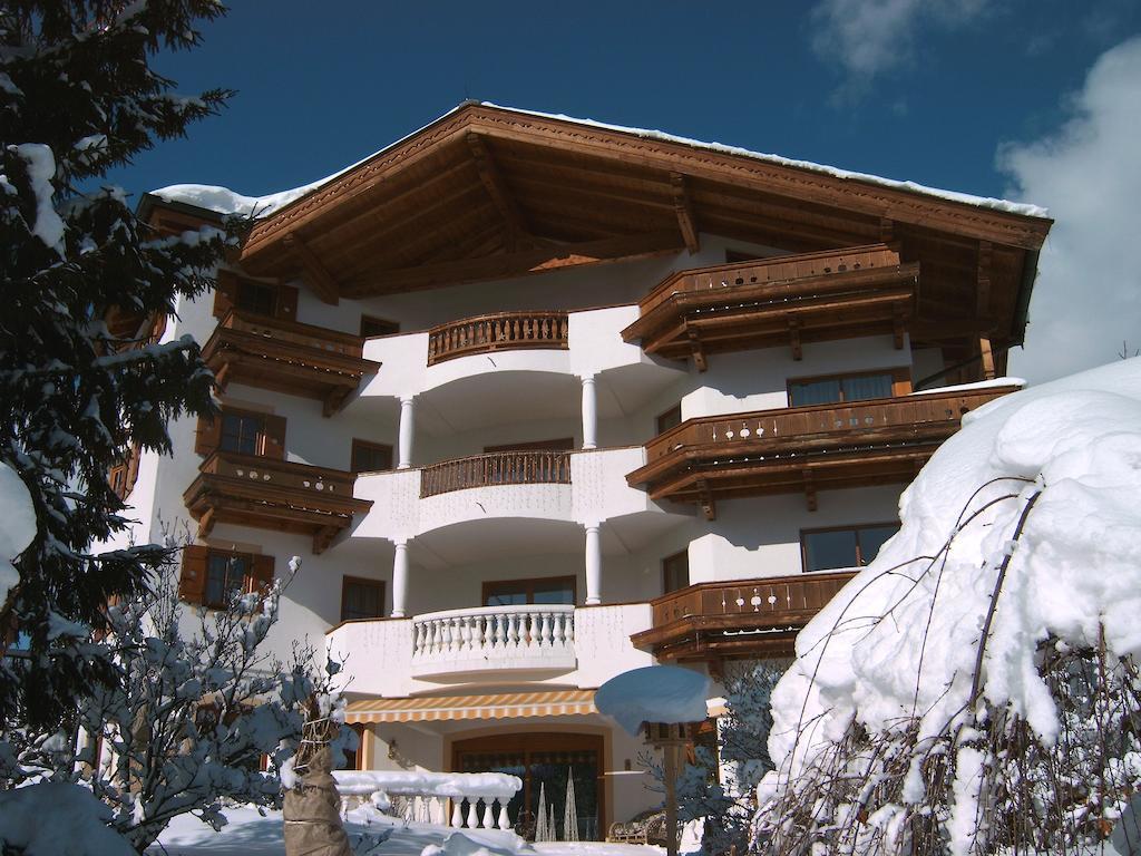 Landhotel Eva Kirchberg in Tirol Kültér fotó